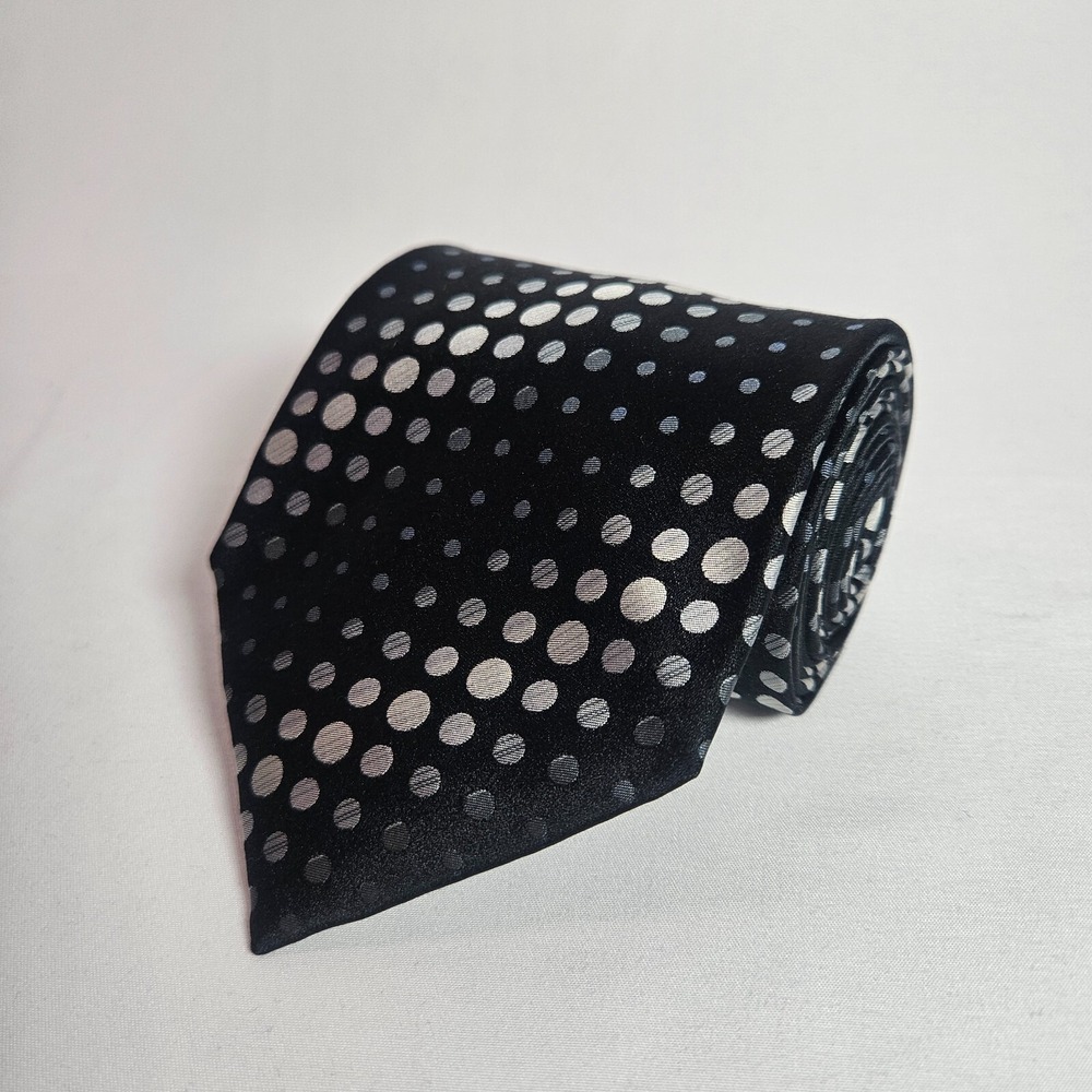 Alexander Julian 100% Silk Hand Made Tie Mens Geometric Black 4" x 60"